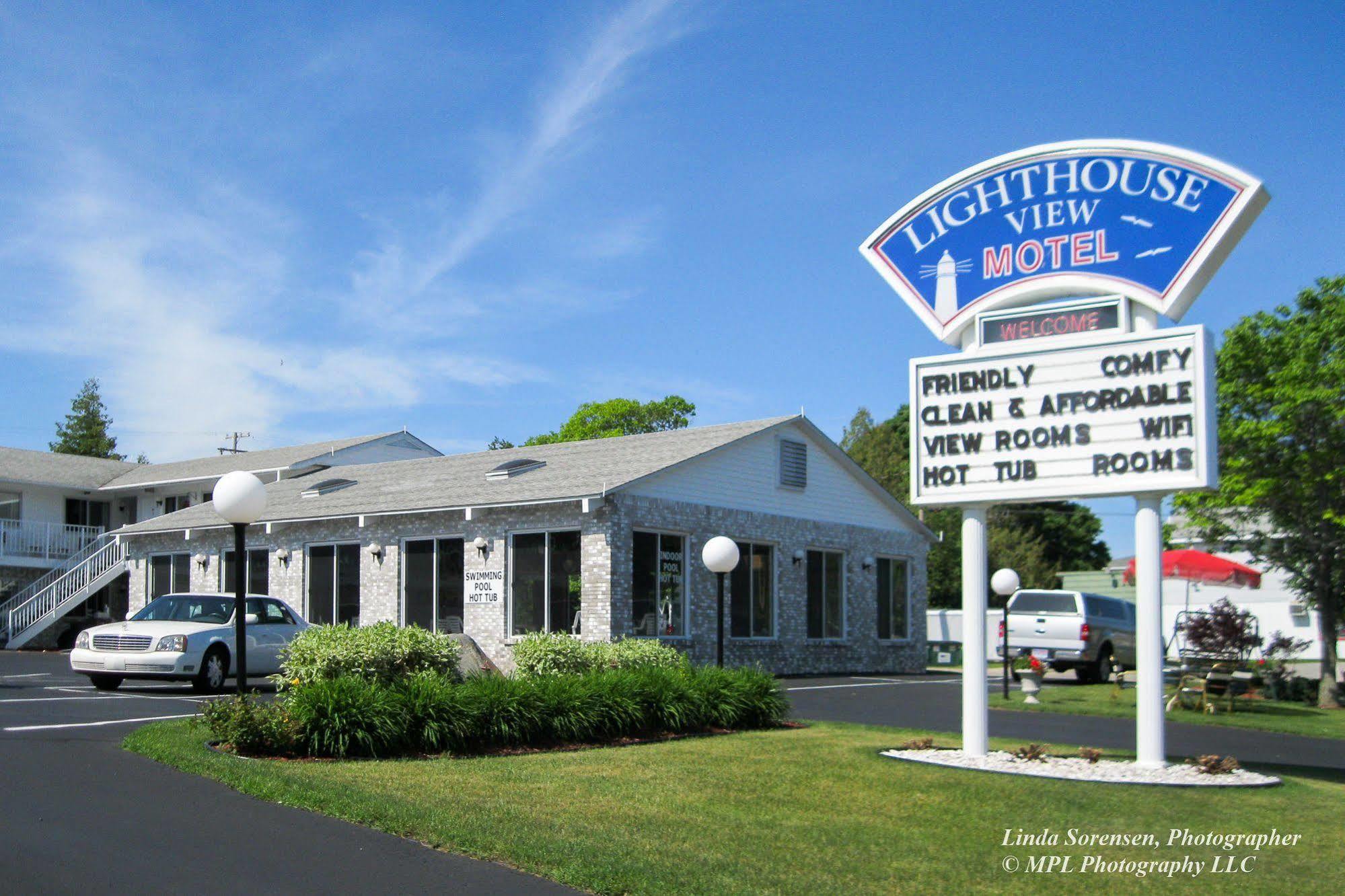 Lighthouse View Motel Mackinaw City Exteriör bild